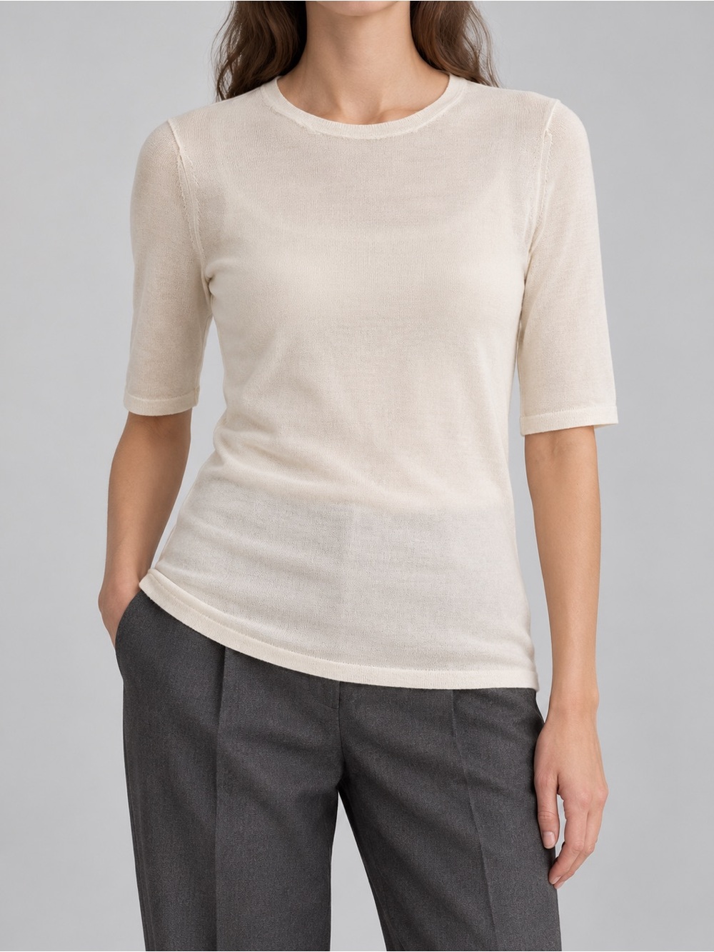 TOTEME Thin Cashmere Tee Ivory 100% Cashmere - Picture 2 of 7